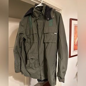 Zanerobe men’s olive green lightweight parka jacket size Large